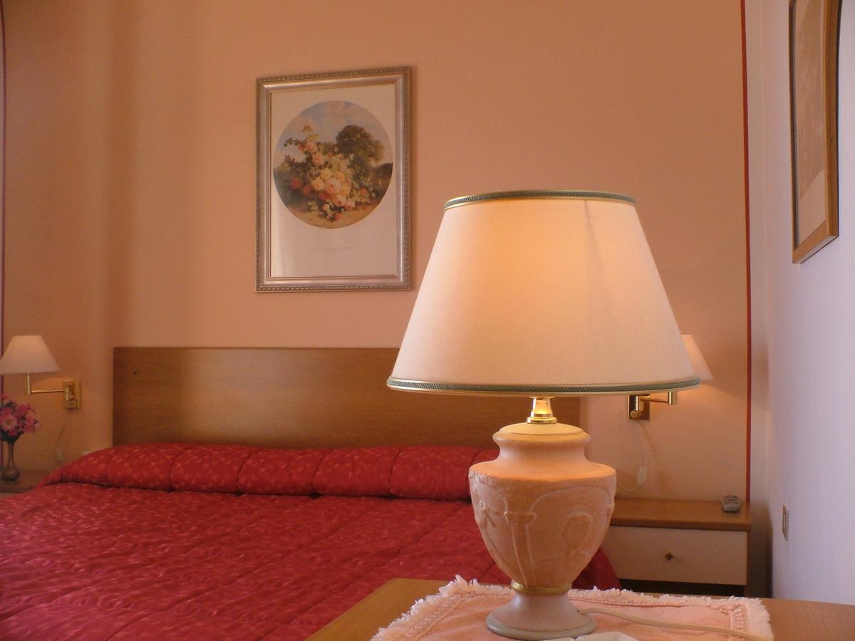Hotel Garni Bel Sito Tremosine Luaran gambar